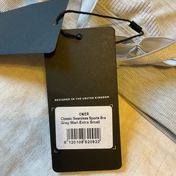 Oner Active Classic Seamless Sports Bra - Picture 4 of 4